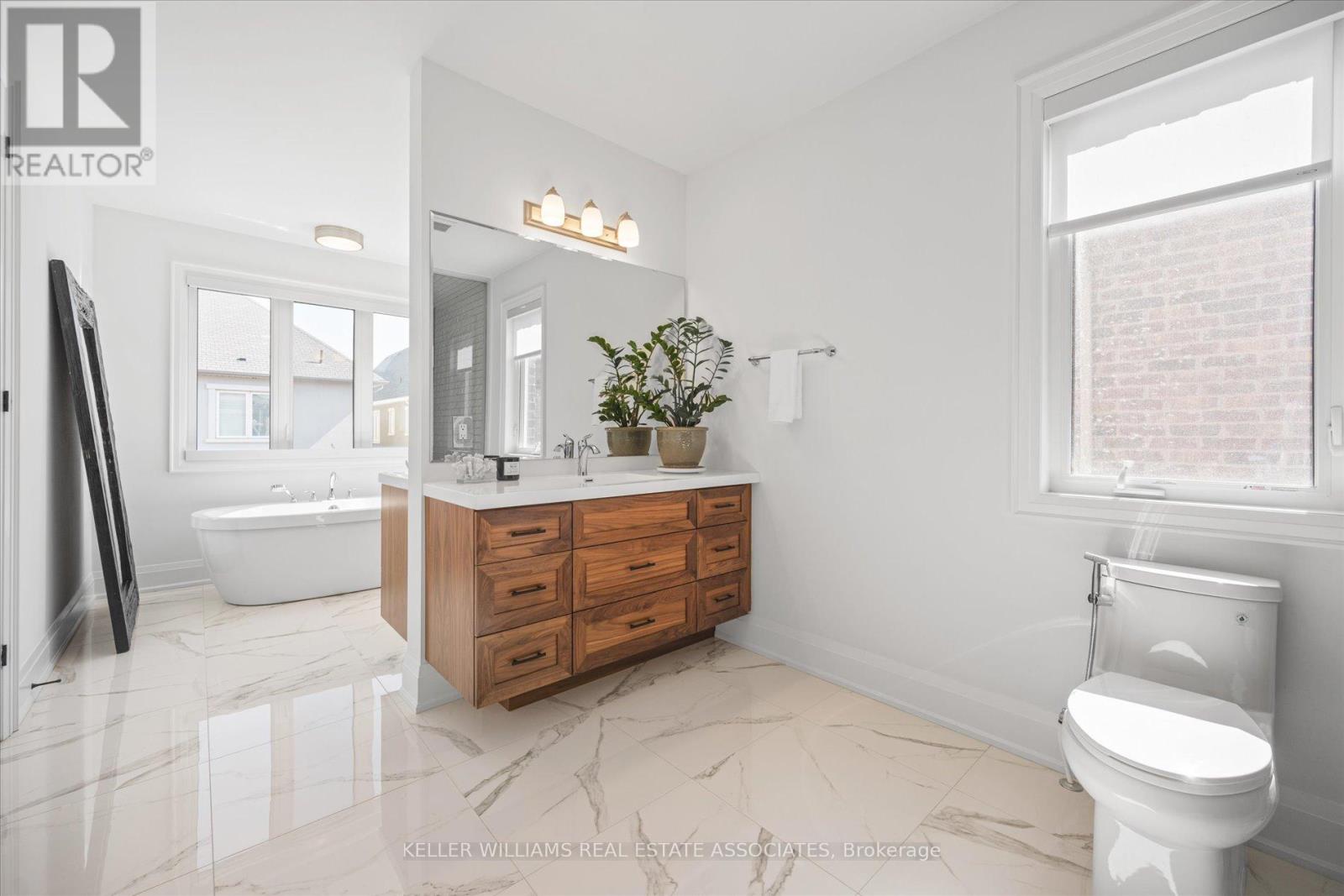 3313 George Savage Avenue, Oakville, Ontario  L6M 5K5 - Photo 34 - W12146967