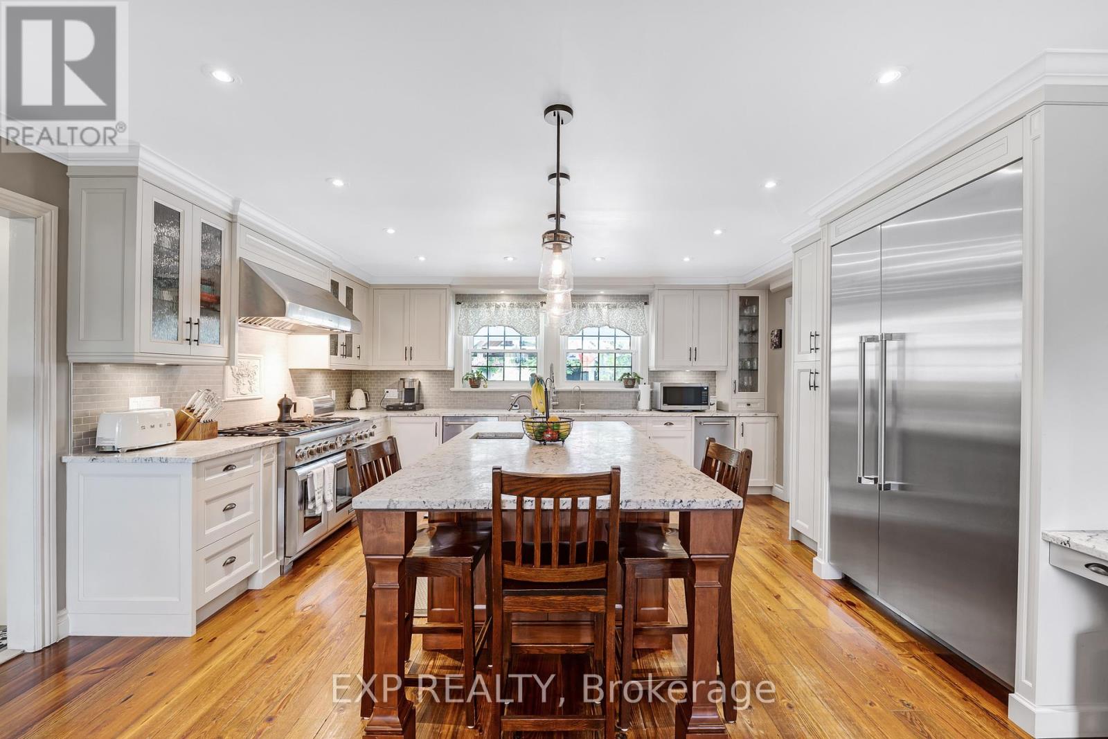 20 Brownlee Drive, Bradford West Gwillimbury, Ontario  L3Z 2A4 - Photo 10 - N12177898