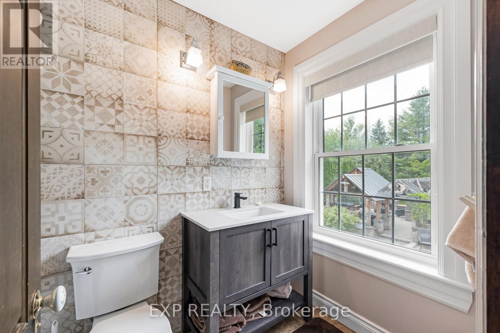 20 Brownlee Drive, Bradford West Gwillimbury, Ontario  L3Z 2A4 - Photo 25 - N12177898