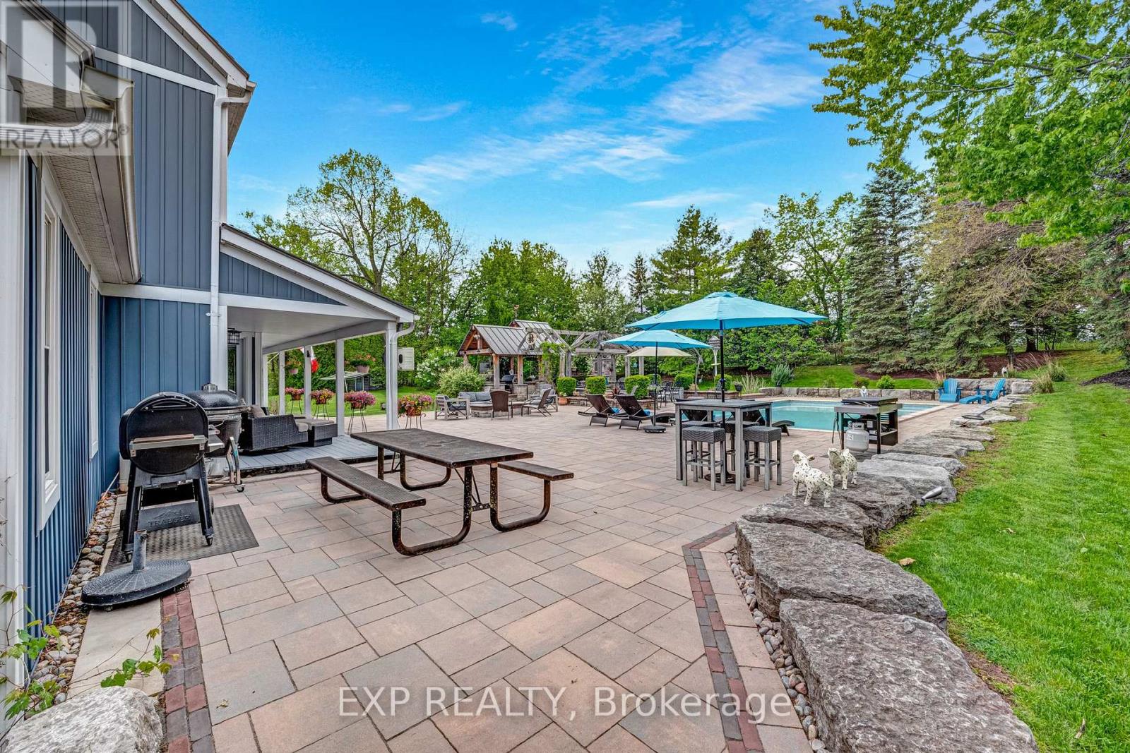 20 Brownlee Drive, Bradford West Gwillimbury, Ontario  L3Z 2A4 - Photo 34 - N12177898