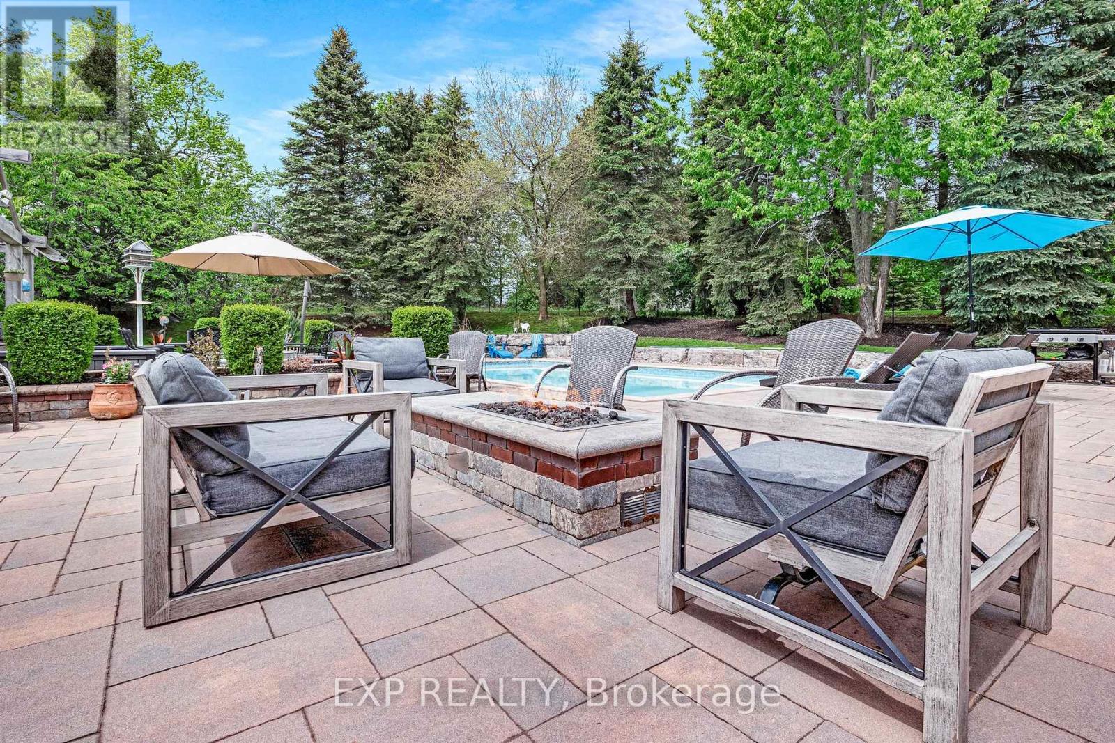 20 Brownlee Drive, Bradford West Gwillimbury, Ontario  L3Z 2A4 - Photo 41 - N12177898