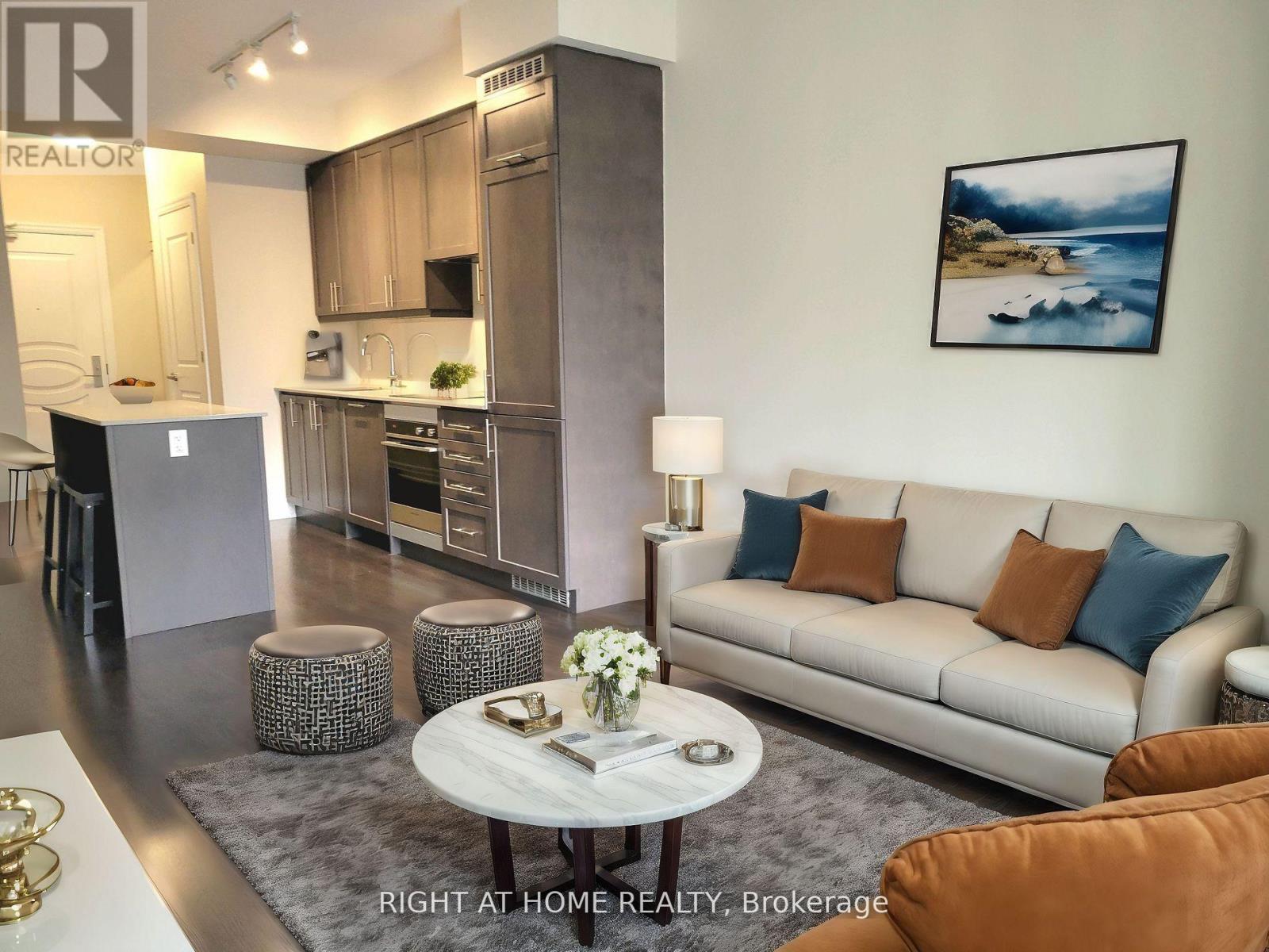 506 - 9085 JANE STREET, Vaughan, Ontario
