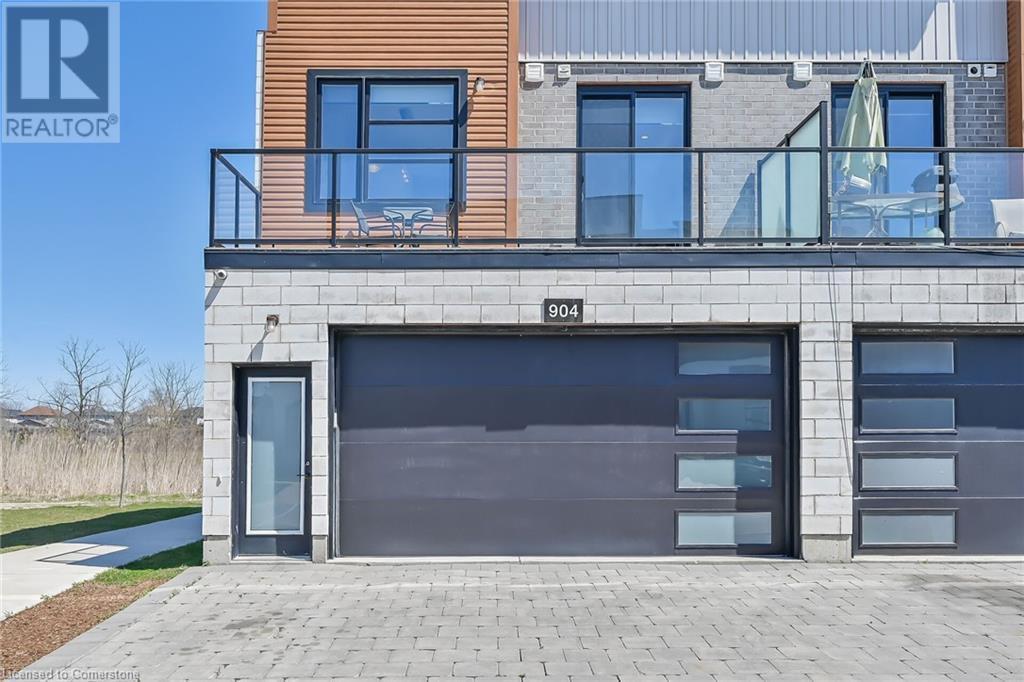 Photo 3 of 46 for 904 West Village Square