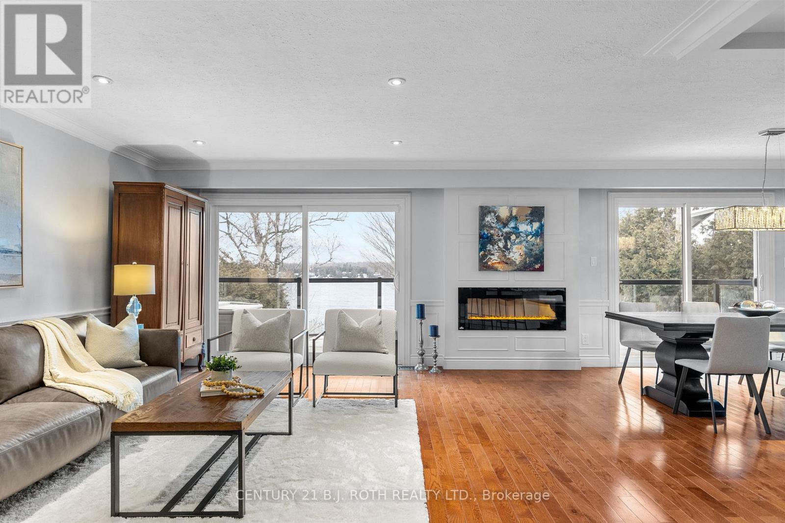 2679 Lakeshore Road E, Oro-Medonte, Ontario  L0L 1T0 - Photo 10 - S12177934