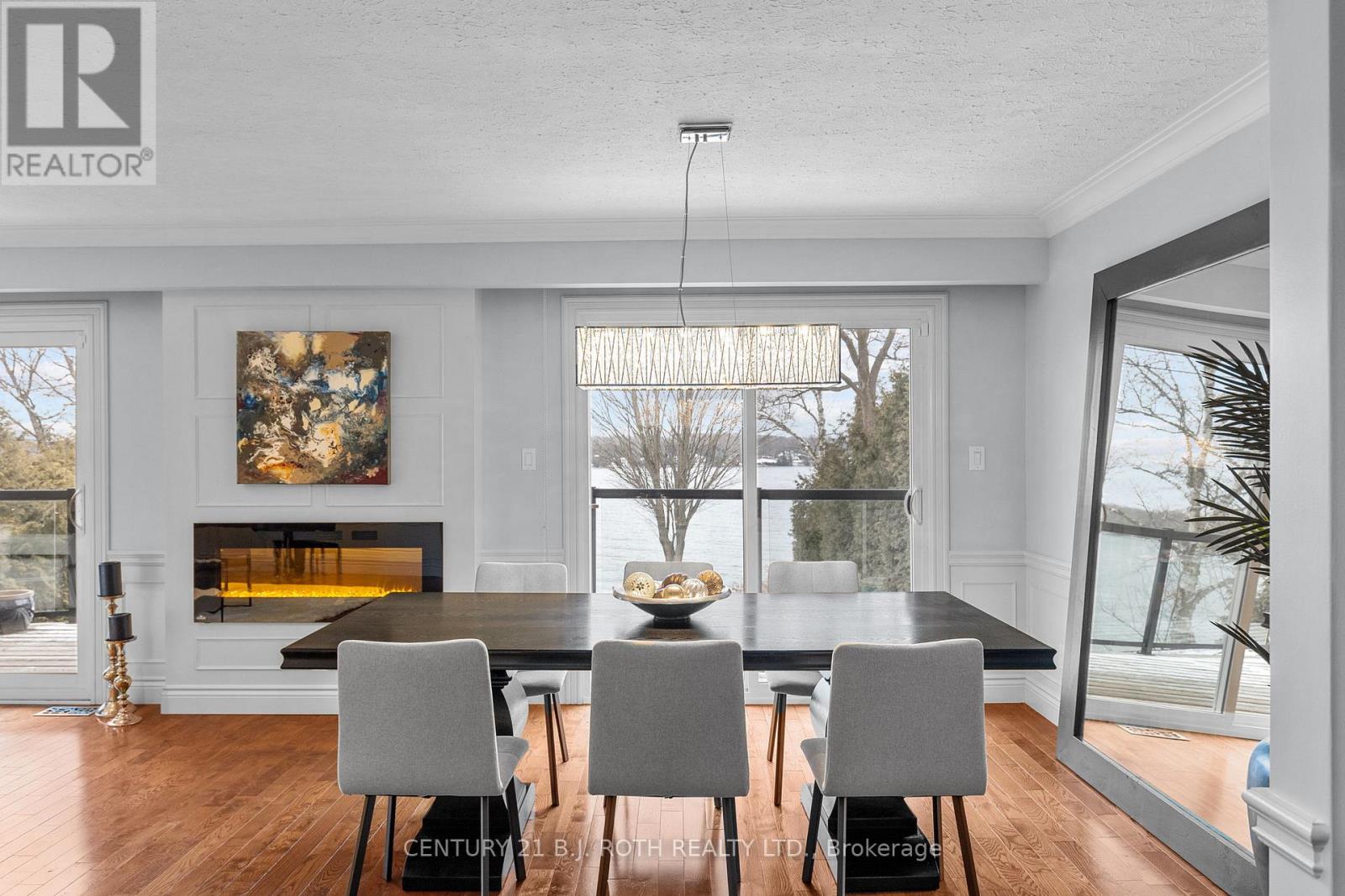 2679 Lakeshore Road E, Oro-Medonte, Ontario  L0L 1T0 - Photo 14 - S12177934