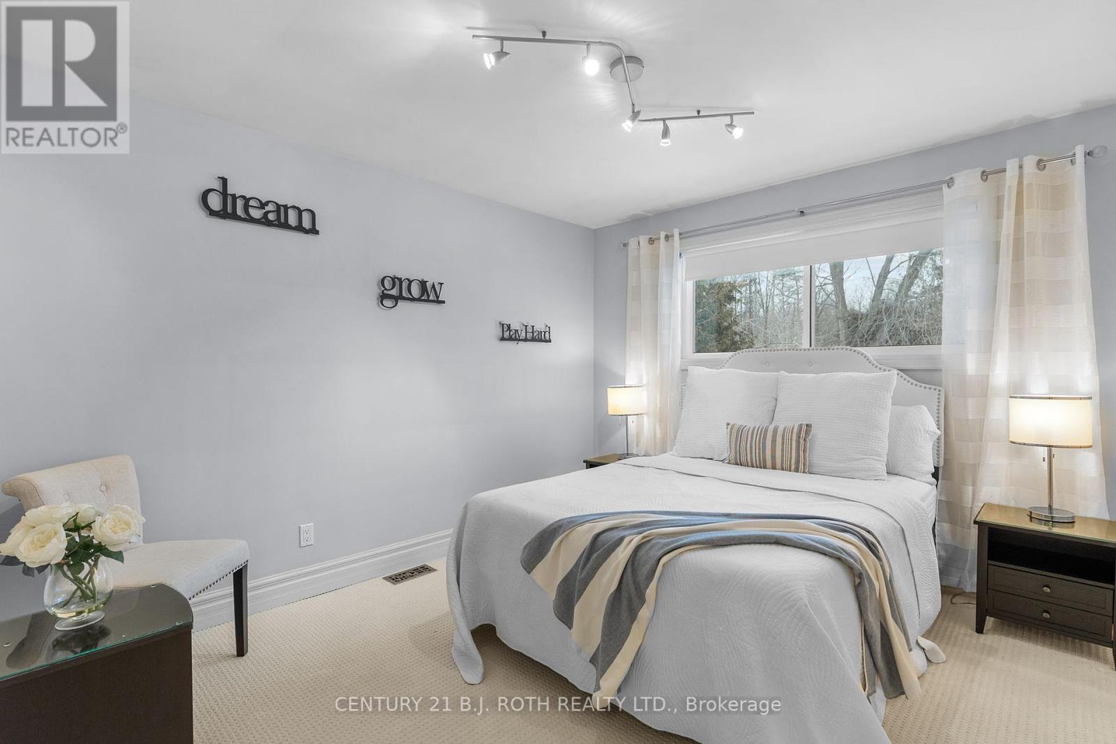 2679 Lakeshore Road E, Oro-Medonte, Ontario  L0L 1T0 - Photo 18 - S12177934