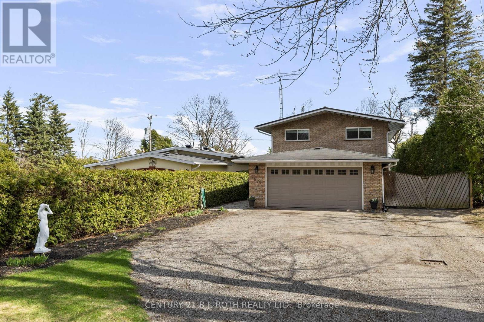 2679 Lakeshore Road E, Oro-Medonte, Ontario  L0L 1T0 - Photo 5 - S12177934