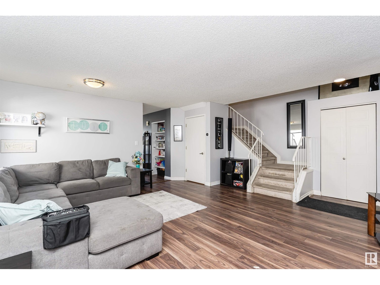 1564 Jarvis Cr Nw, Edmonton, Alberta  T6L 6S3 - Photo 10 - E4438820