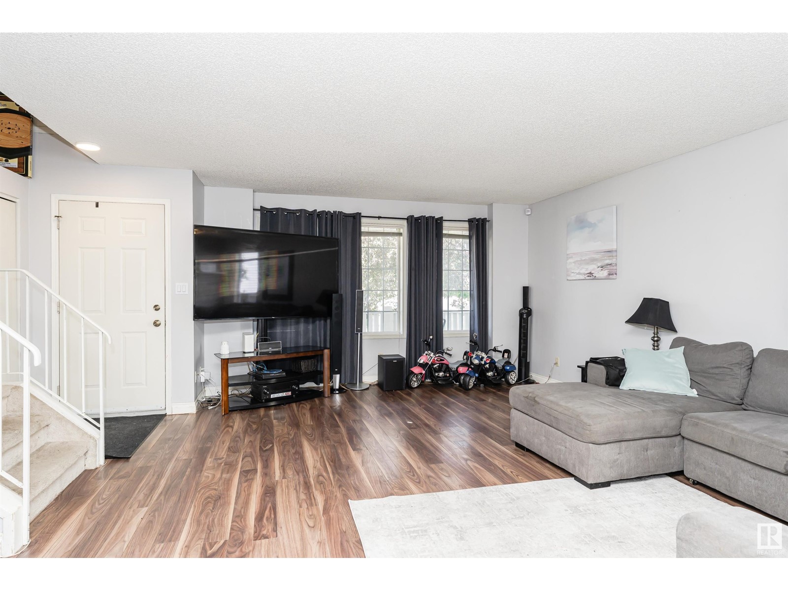 1564 Jarvis Cr Nw, Edmonton, Alberta  T6L 6S3 - Photo 6 - E4438820