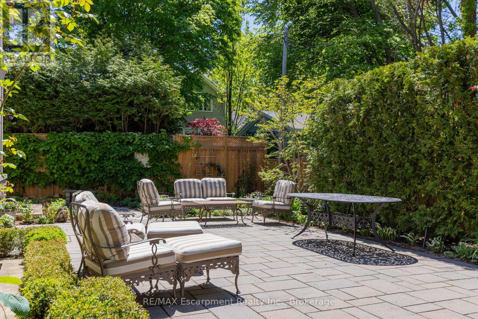 399 Randall Street, Oakville, Ontario  L6J 1R6 - Photo 34 - W12093546