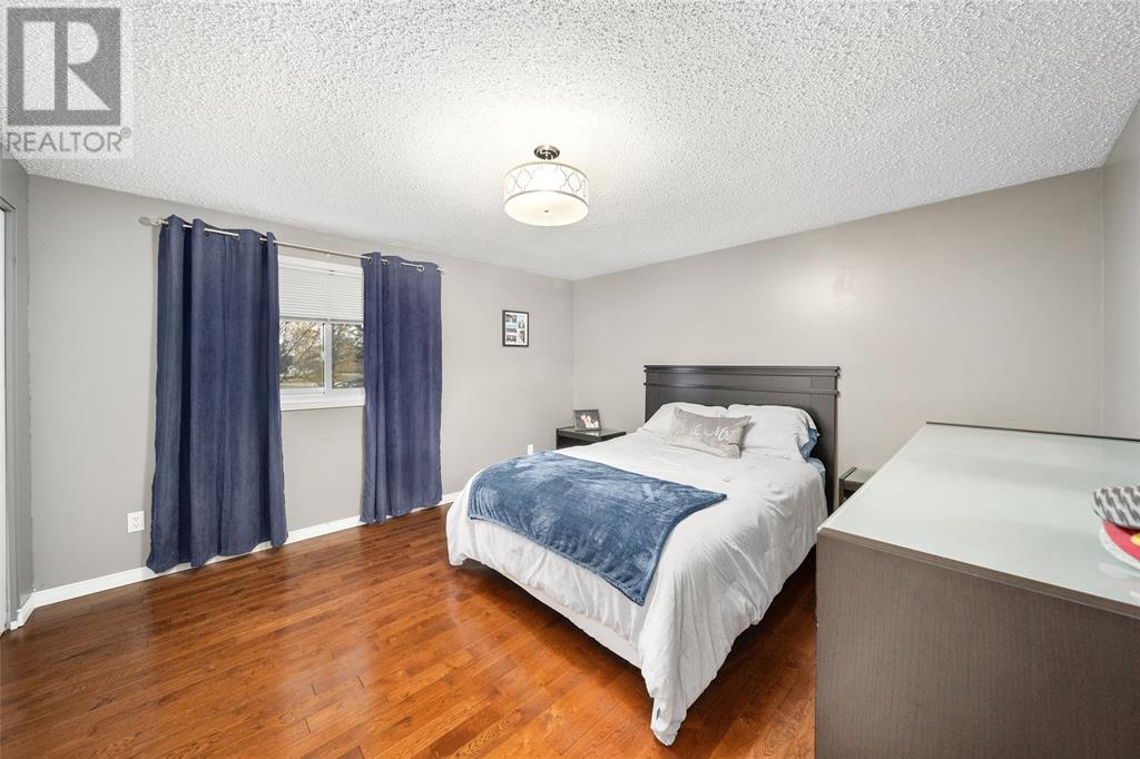 125 Conestoga Drive, Sarnia, Ontario  N7S 5V9 - Photo 24 - 25013287