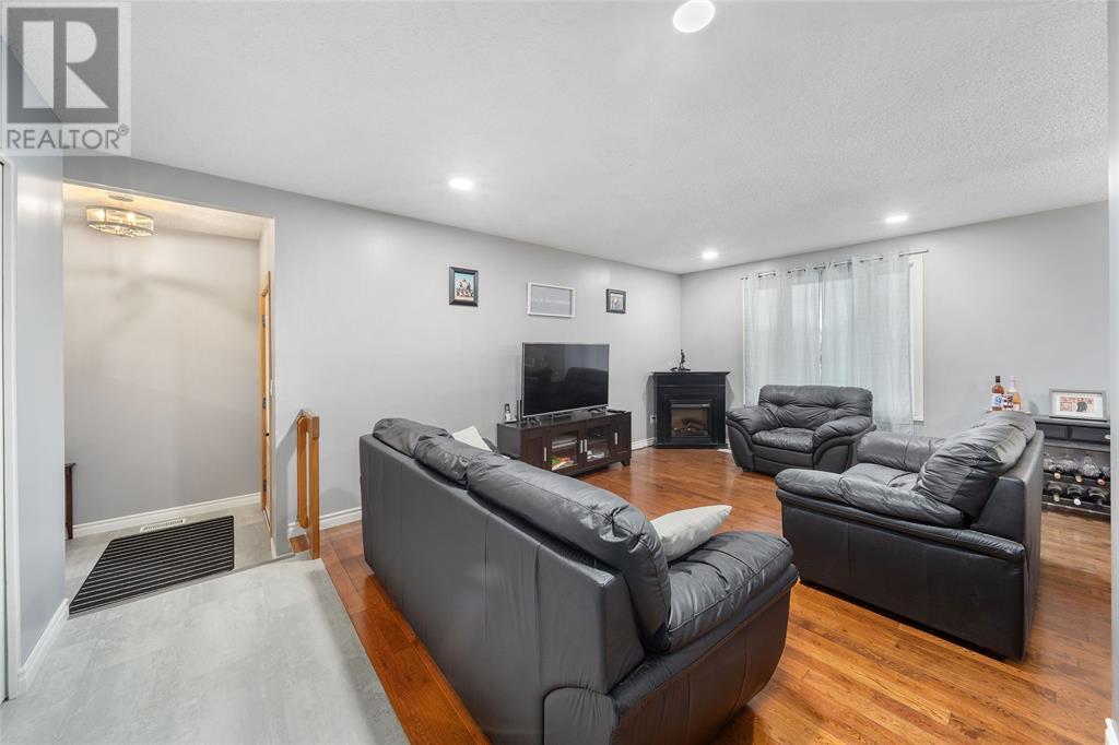 125 Conestoga Drive, Sarnia, Ontario  N7S 5V9 - Photo 11 - 25013287