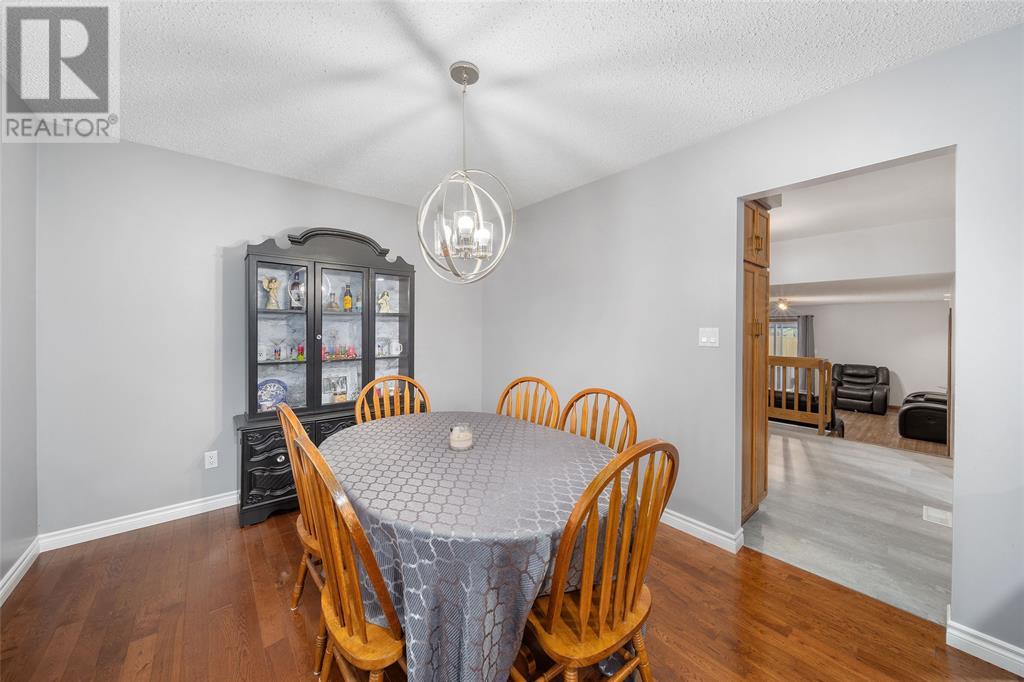 125 Conestoga Drive, Sarnia, Ontario  N7S 5V9 - Photo 13 - 25013287