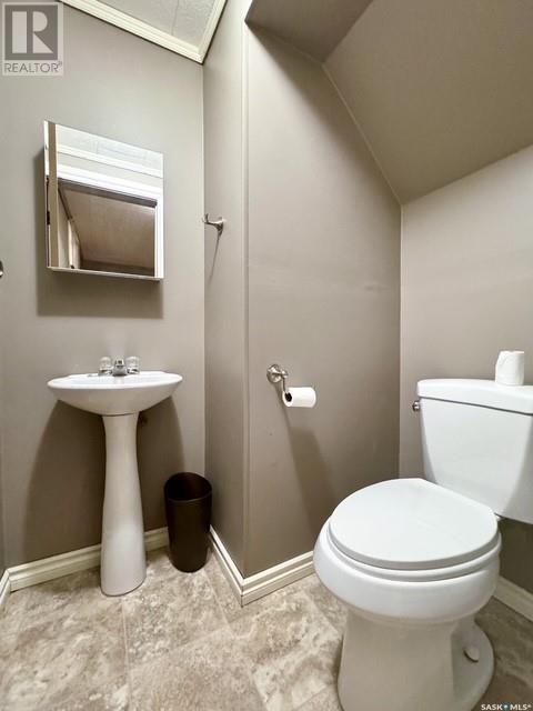 840 5th Avenue Ne, Swift Current, Saskatchewan  S9H 2L4 - Photo 16 - SK007391