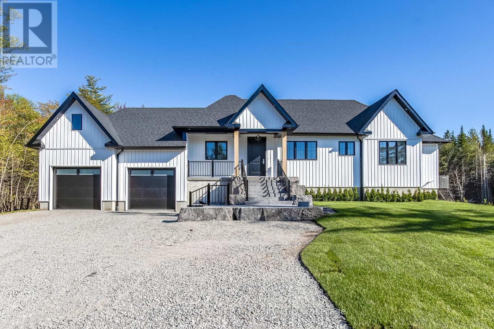 2244 CHAMPLAIN ROAD, Tiny, Ontario