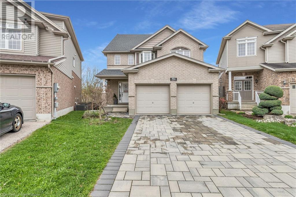956 BANFFSHIRE Court, kitchener, Ontario