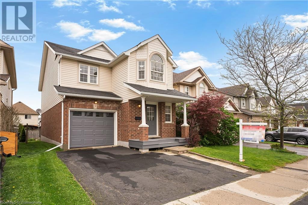 74 Blue Lace Crescent, Kitchener, Ontario  N2E 3X1 - Photo 1 - 40733389