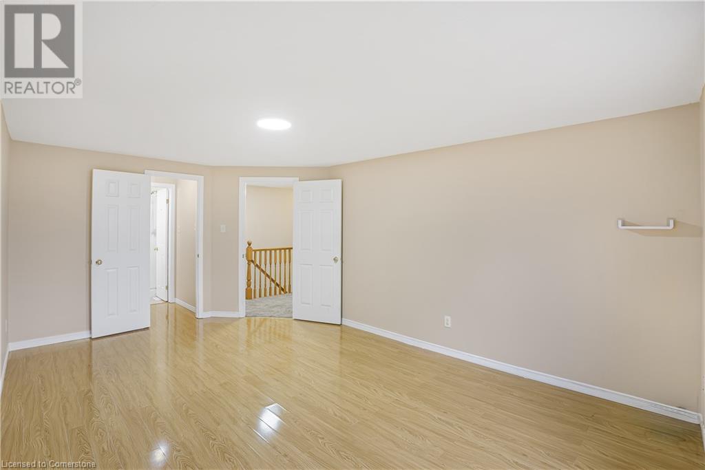 74 Blue Lace Crescent, Kitchener, Ontario  N2E 3X1 - Photo 17 - 40733389