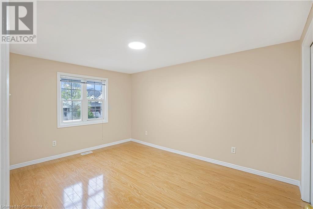 74 Blue Lace Crescent, Kitchener, Ontario  N2E 3X1 - Photo 24 - 40733389