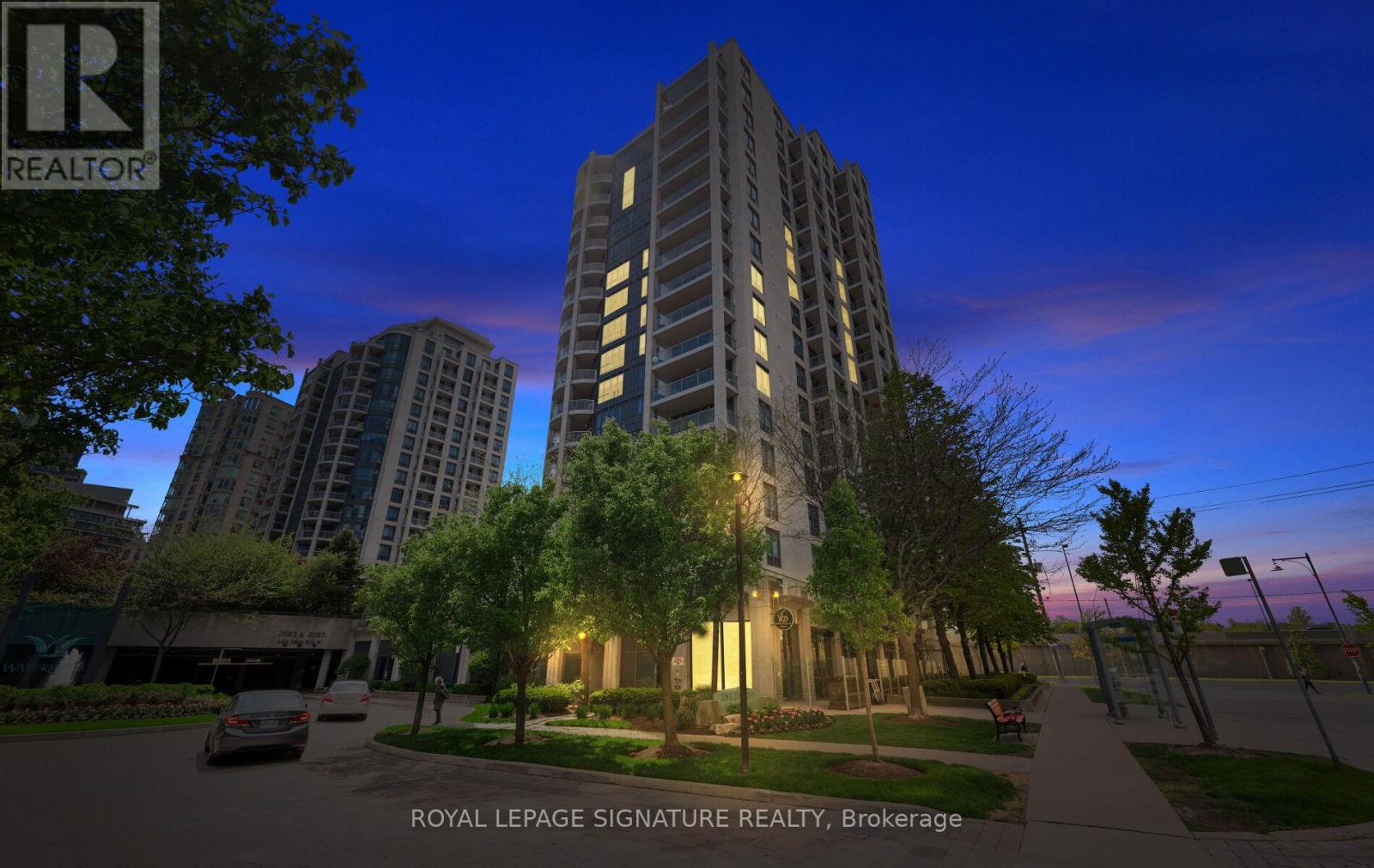 1613 - 2083 Lake Shore Boulevard W, Toronto (Mimico), Ontario  M8V 4G2 - Photo 2 - W12177906