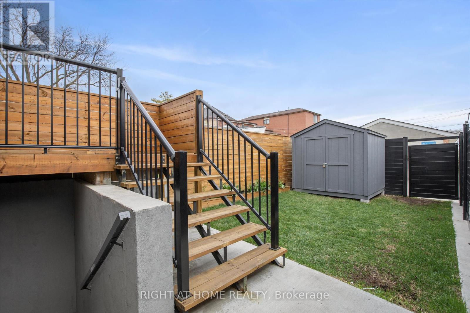 65 Aileen Avenue, Toronto (Keelesdale-Eglinton West), Ontario  M6M 1E7 - Photo 26 - W12177927
