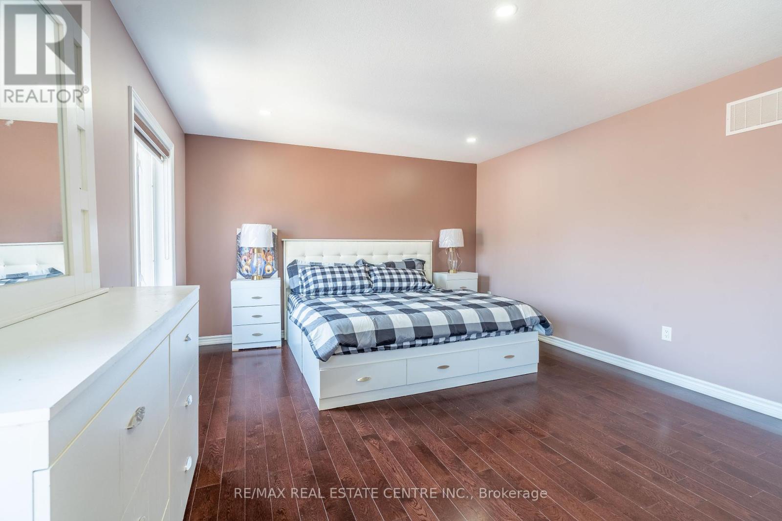 25 Hammerhead Road, Brampton, Ontario  L7A 0G4 - Photo 21 - W12177928