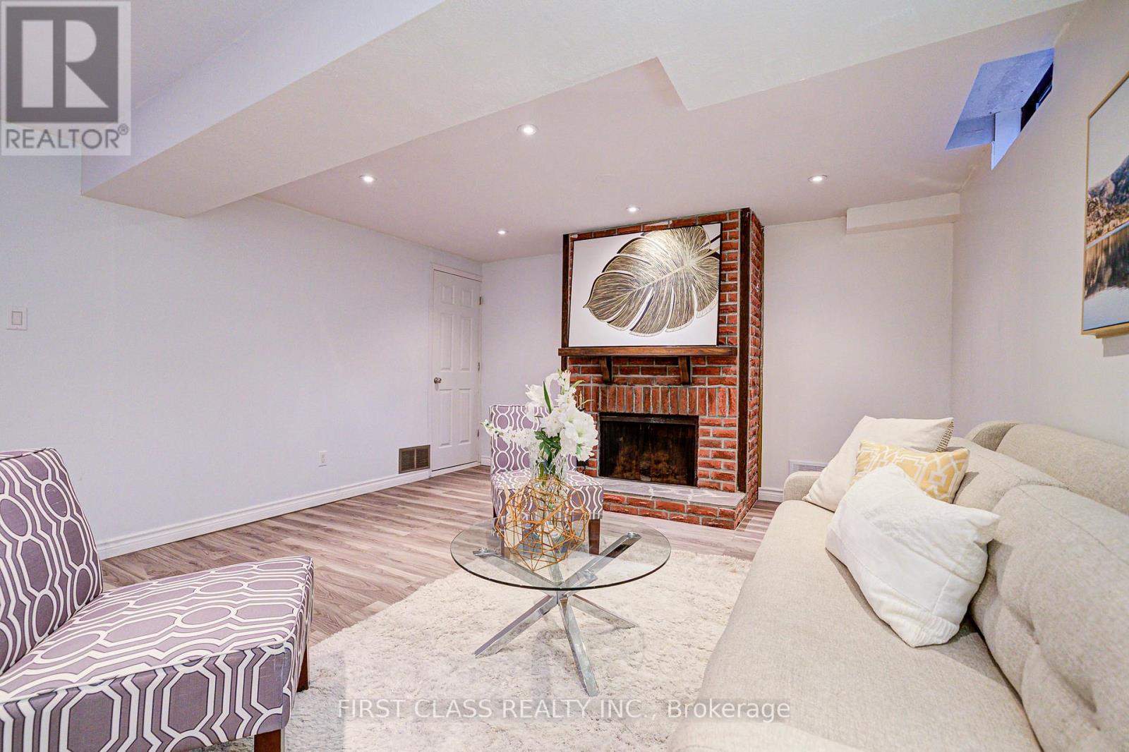 2841 Andorra Circle, Mississauga, Ontario  L5N 2H8 - Photo 25 - W12177935