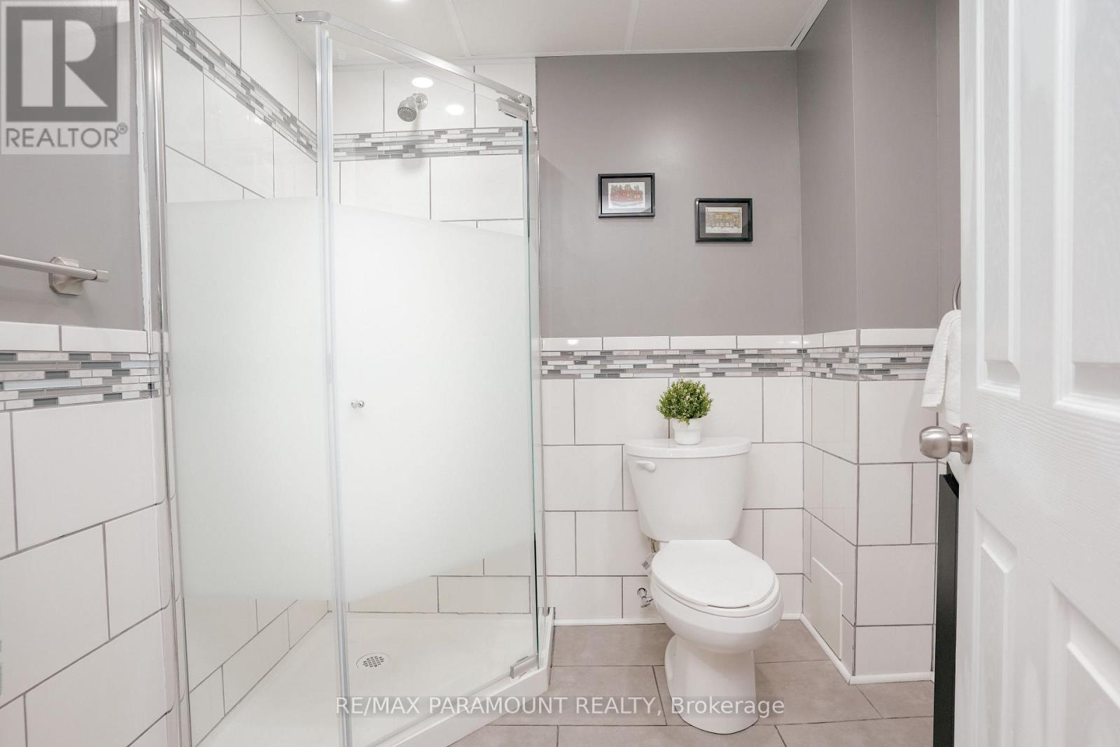 44 Cairnmore Court, Brampton, Ontario  L6Z 1T6 - Photo 38 - W12177977