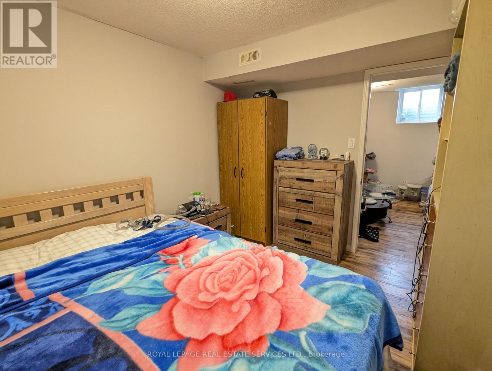 Bsmt - 6053 Leeside Crescent, Mississauga, Ontario  L5M 5K6 - Photo 5 - W12177984