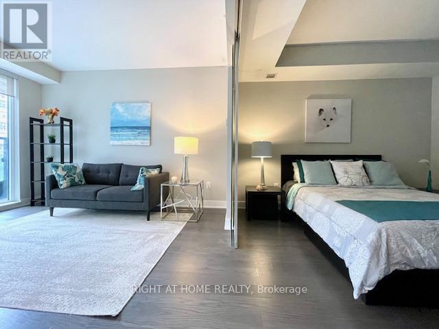 705 - 955 Bay Street, Toronto, Ontario  M5S 0C6 - Photo 2 - C12174770