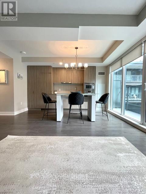705 - 955 Bay Street, Toronto, Ontario  M5S 0C6 - Photo 7 - C12174770