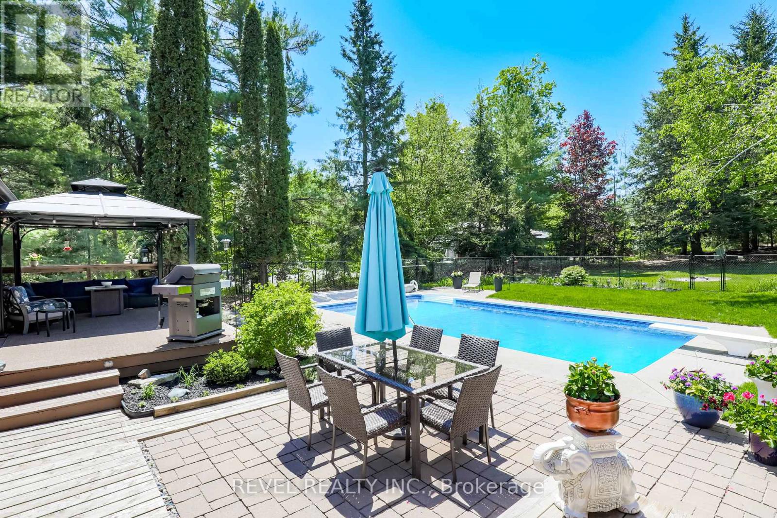 20 The Pines Lane, Brock, Ontario  L0C 1H0 - Photo 35 - N12178076