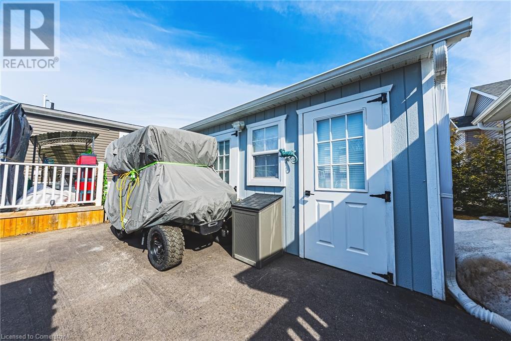 Property at 5 SUMAC Street image 5