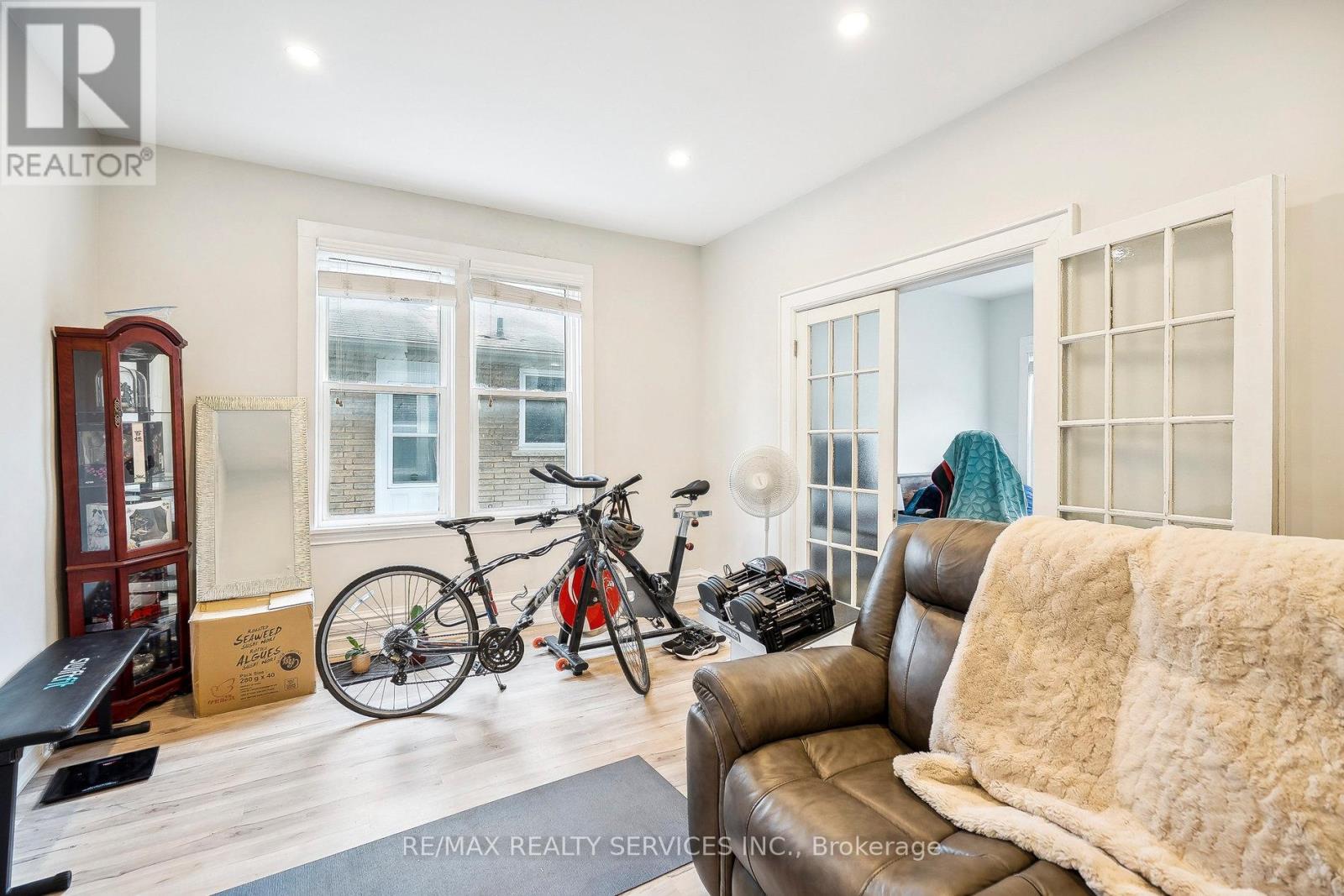 5042 Ontario Avenue, Niagara Falls, Ontario  L2E 3R9 - Photo 21 - X12177903