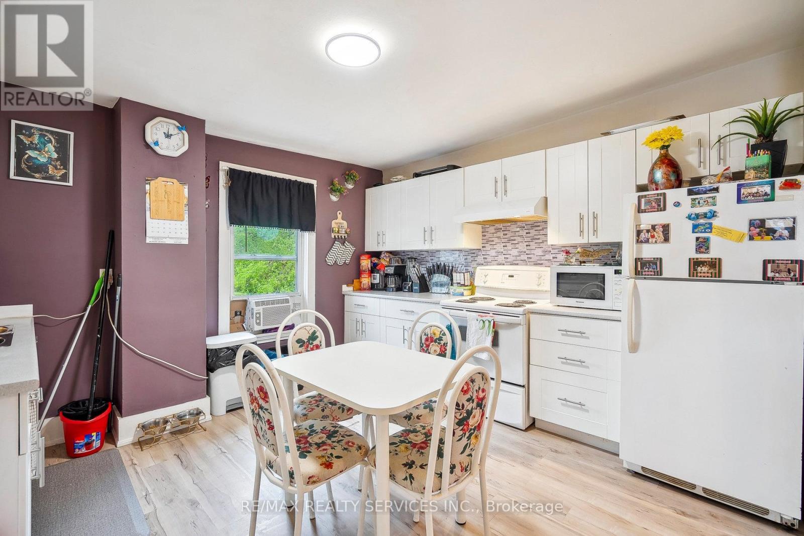 5042 Ontario Avenue, Niagara Falls, Ontario  L2E 3R9 - Photo 7 - X12177903