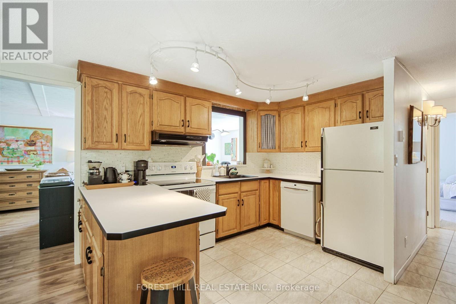3858 Aberdeen Road, Lincoln, Ontario  L3J 0N7 - Photo 16 - X12177936