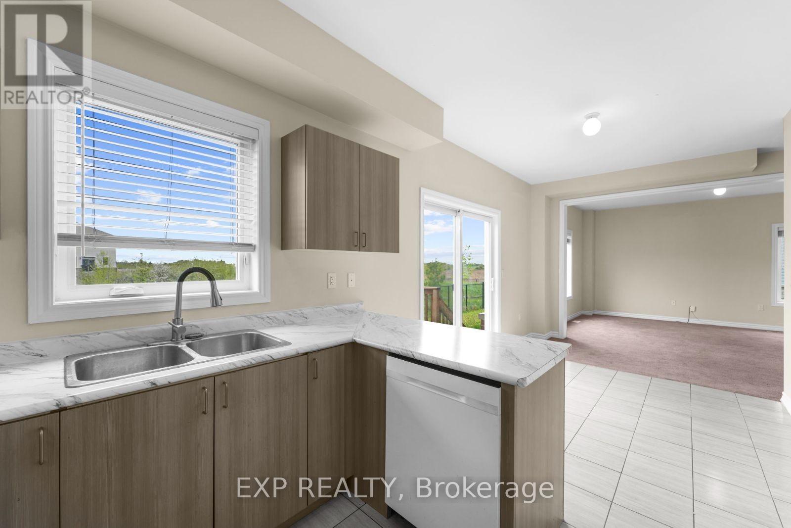 25 Todd Crescent W, Southgate, Ontario  N0C 1B0 - Photo 12 - X12177966