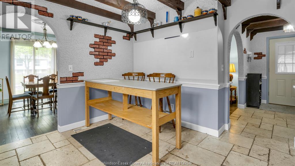 9645 Beachdale, Windsor, Ontario  N8R 1S4 - Photo 6 - 25013322