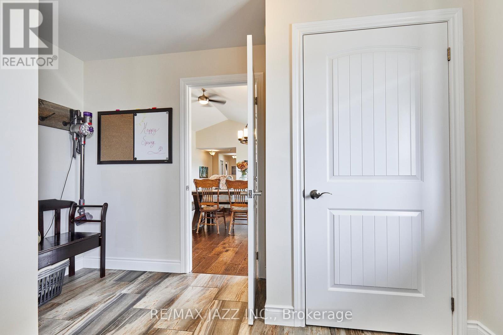 137 Sharpe Line, Cavan Monaghan, Ontario  L0A 1C0 - Photo 32 - X12178111