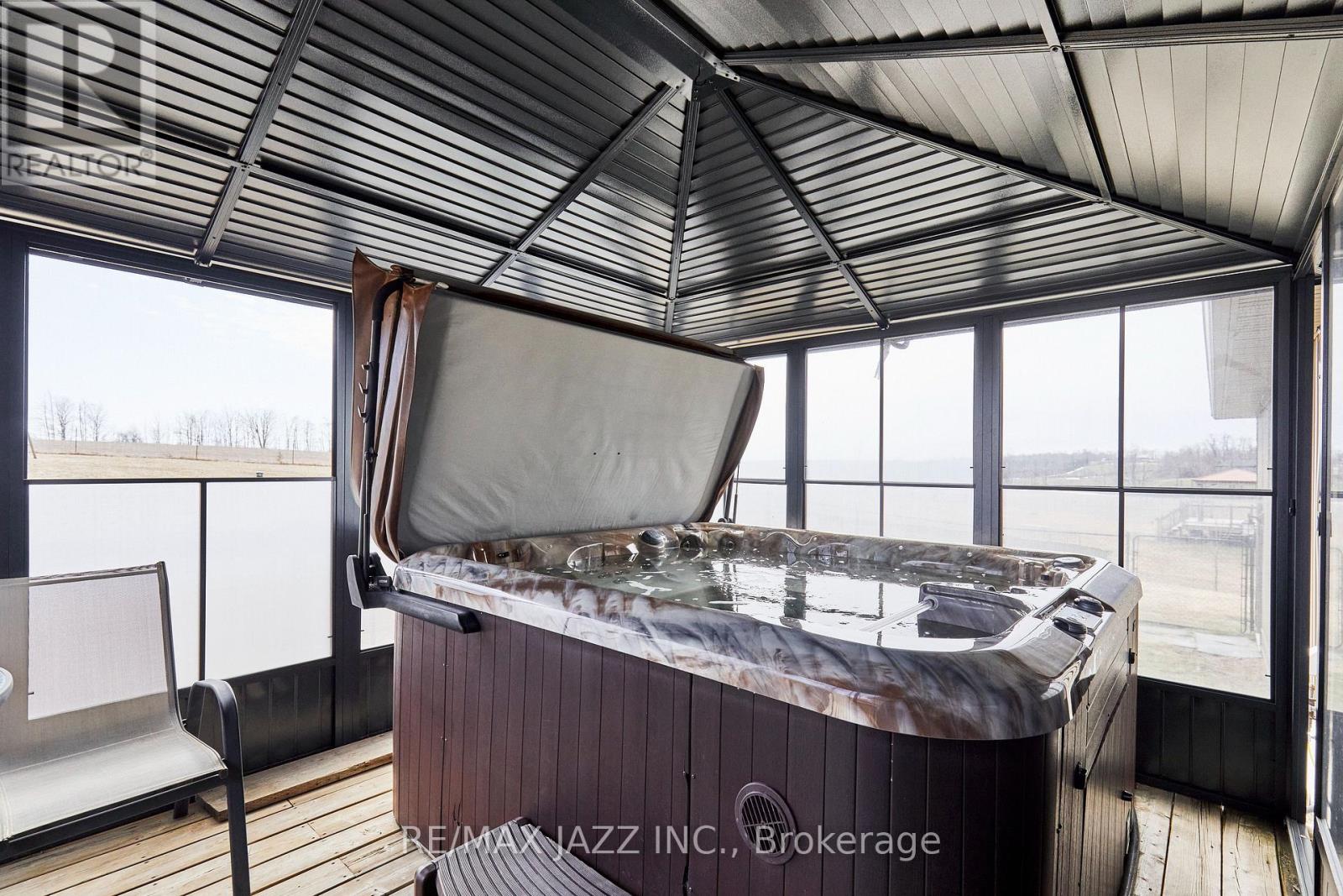 137 Sharpe Line, Cavan Monaghan, Ontario  L0A 1C0 - Photo 46 - X12178111