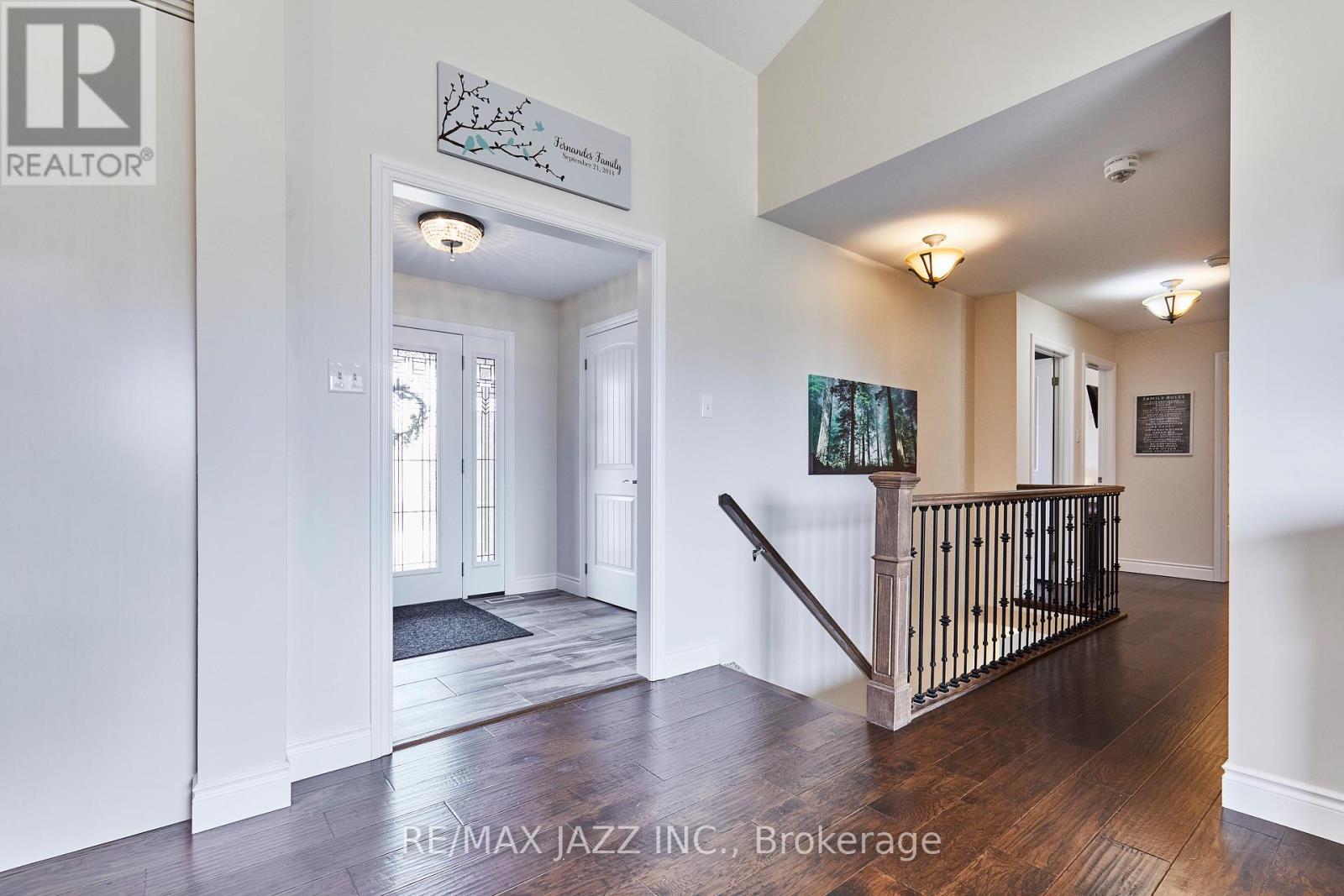 137 Sharpe Line, Cavan Monaghan, Ontario  L0A 1C0 - Photo 8 - X12178111