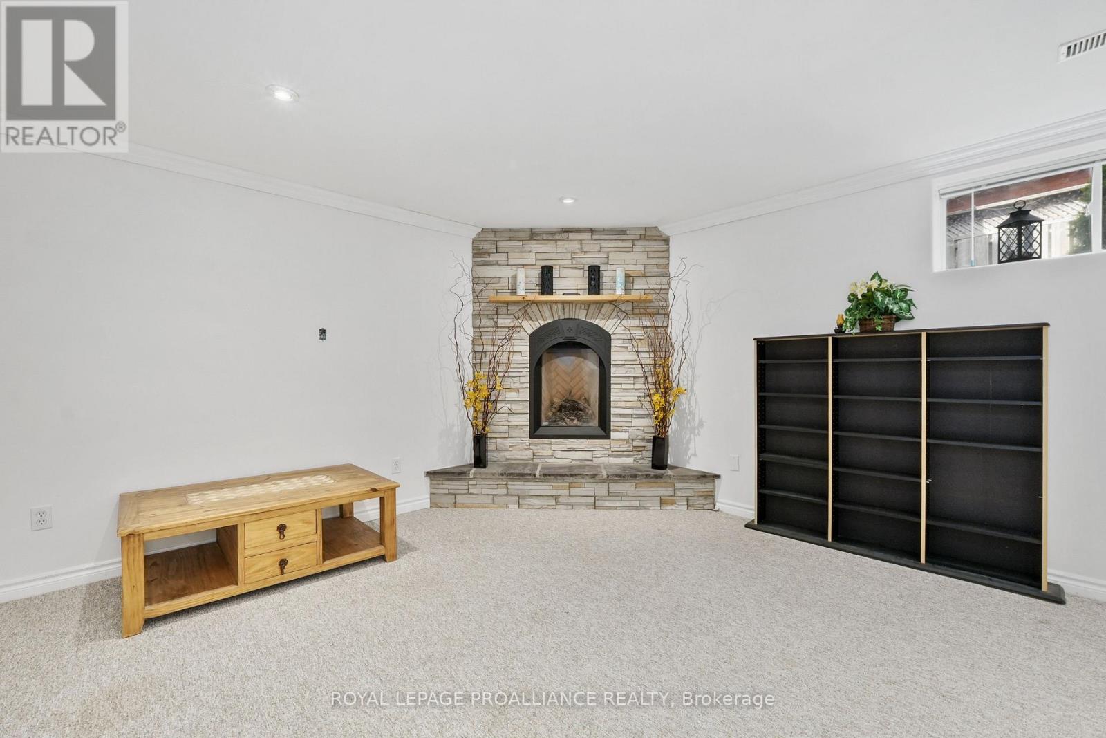 3 Sanderson Court, Peterborough North, Ontario  K9H 7R3 - Photo 32 - X12178121