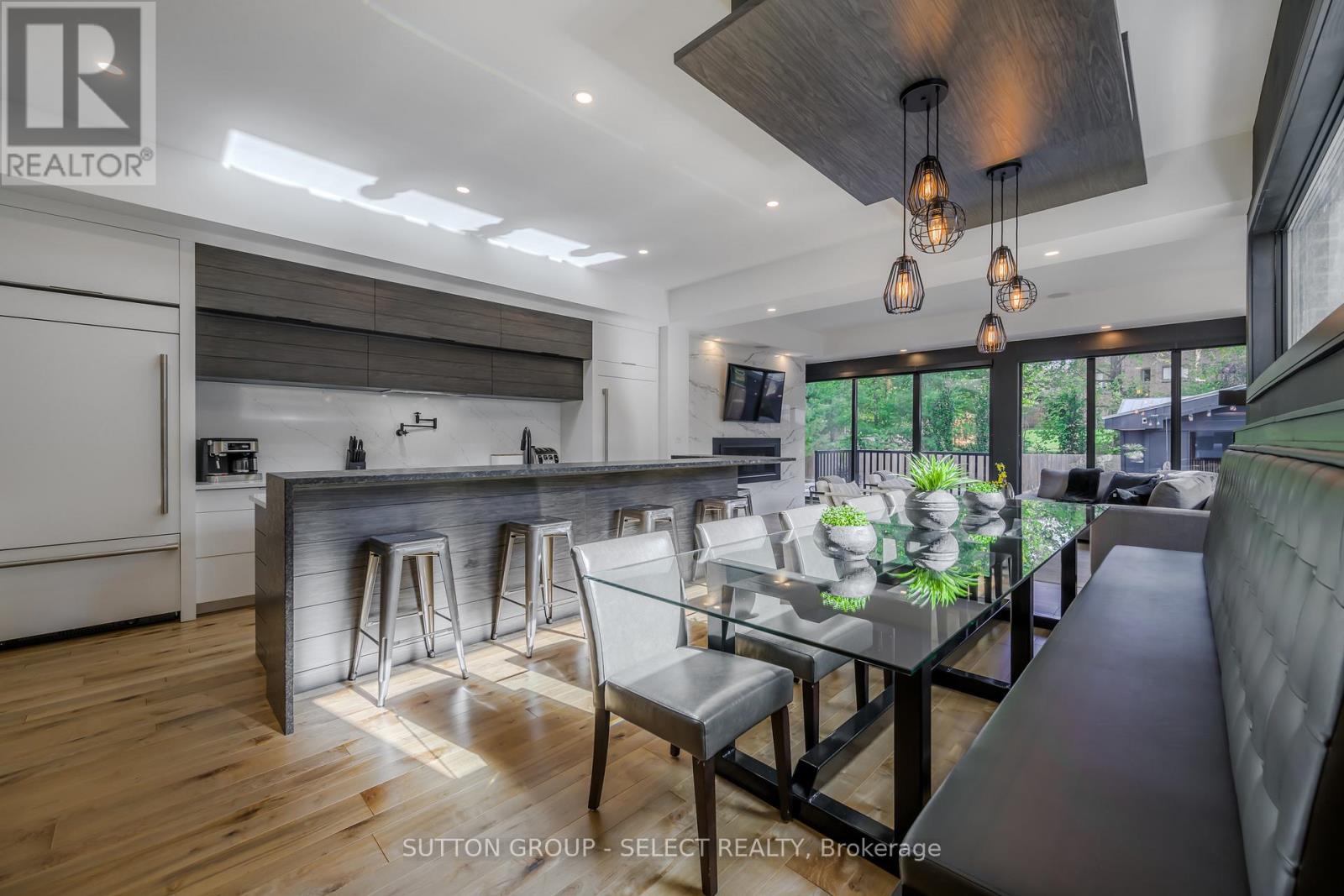 2 - 567 Rosecliffe Terrace, London South, Ontario  N6K 0E2 - Photo 8 - X12178071
