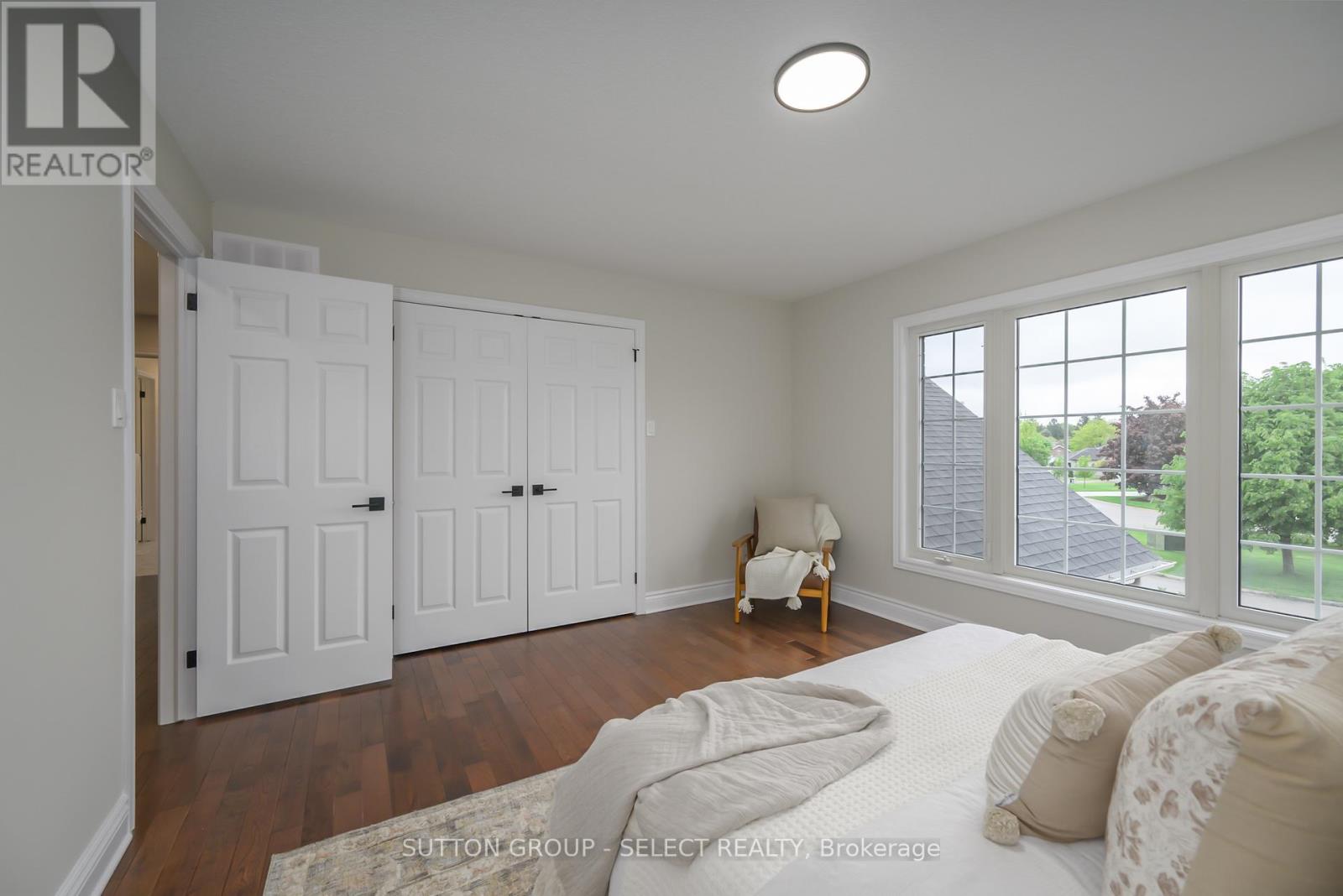 38 Moraine Walk, London North (North A), Ontario  N6G 4Y8 - Photo 32 - X12178077