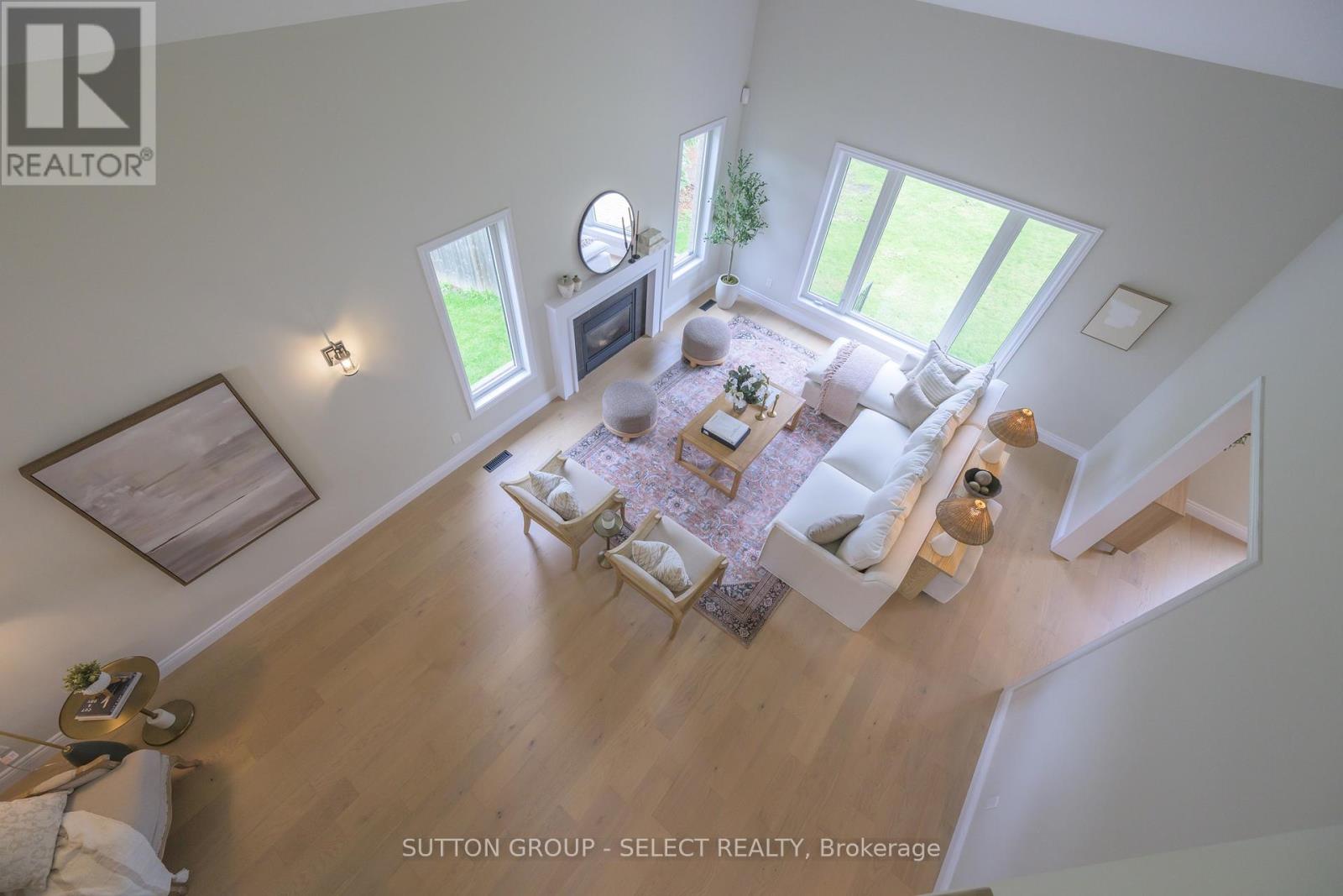 38 Moraine Walk, London North (North A), Ontario  N6G 4Y8 - Photo 4 - X12178077