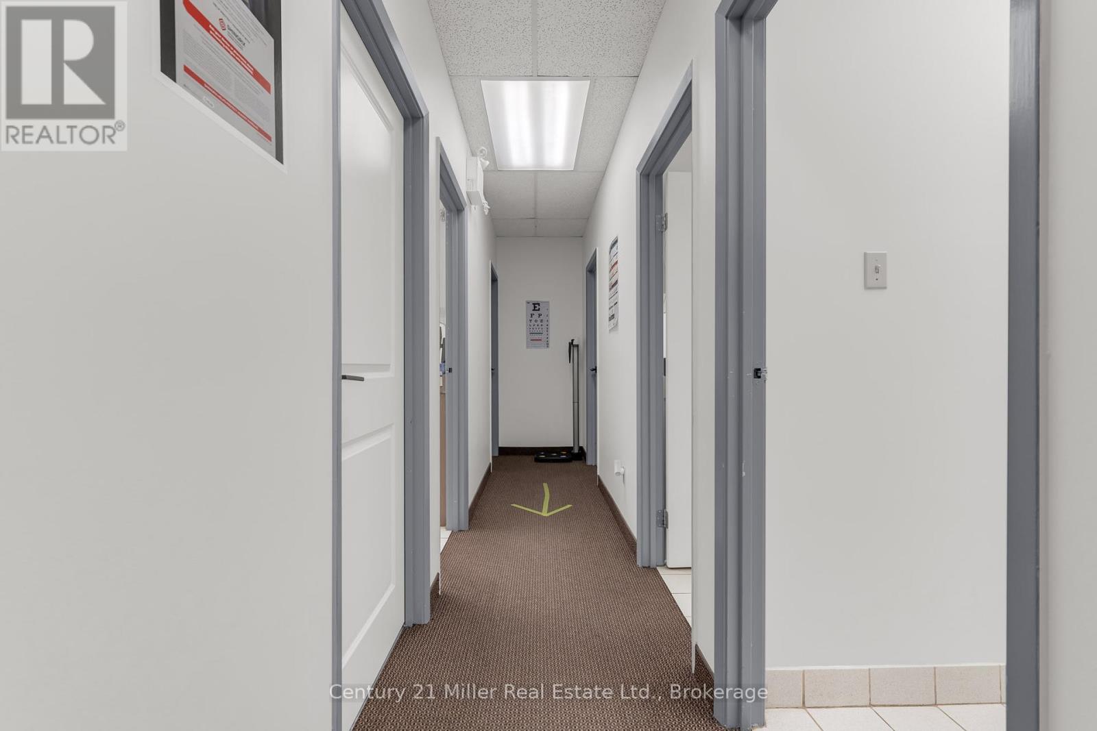 414 - 2000 Credit Valley Road, Mississauga, Ontario  L5M 4N4 - Photo 2 - W12178041