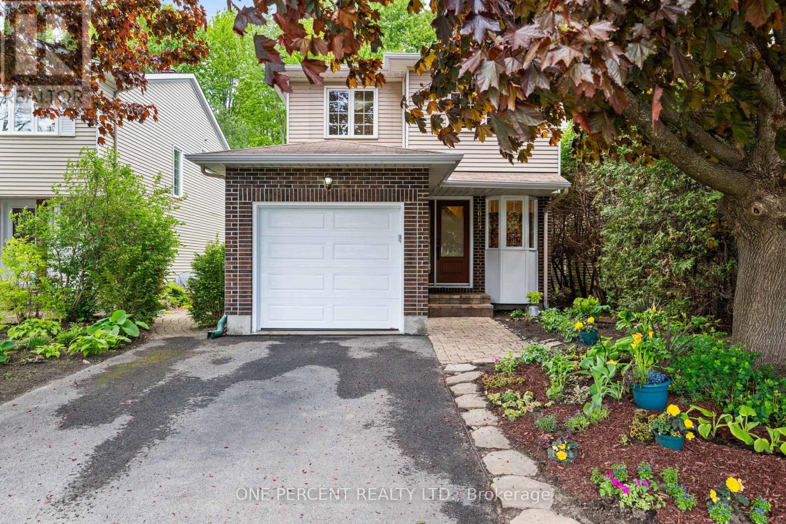 6083 DES TREFLIERES GARDEN, Ottawa, Ontario