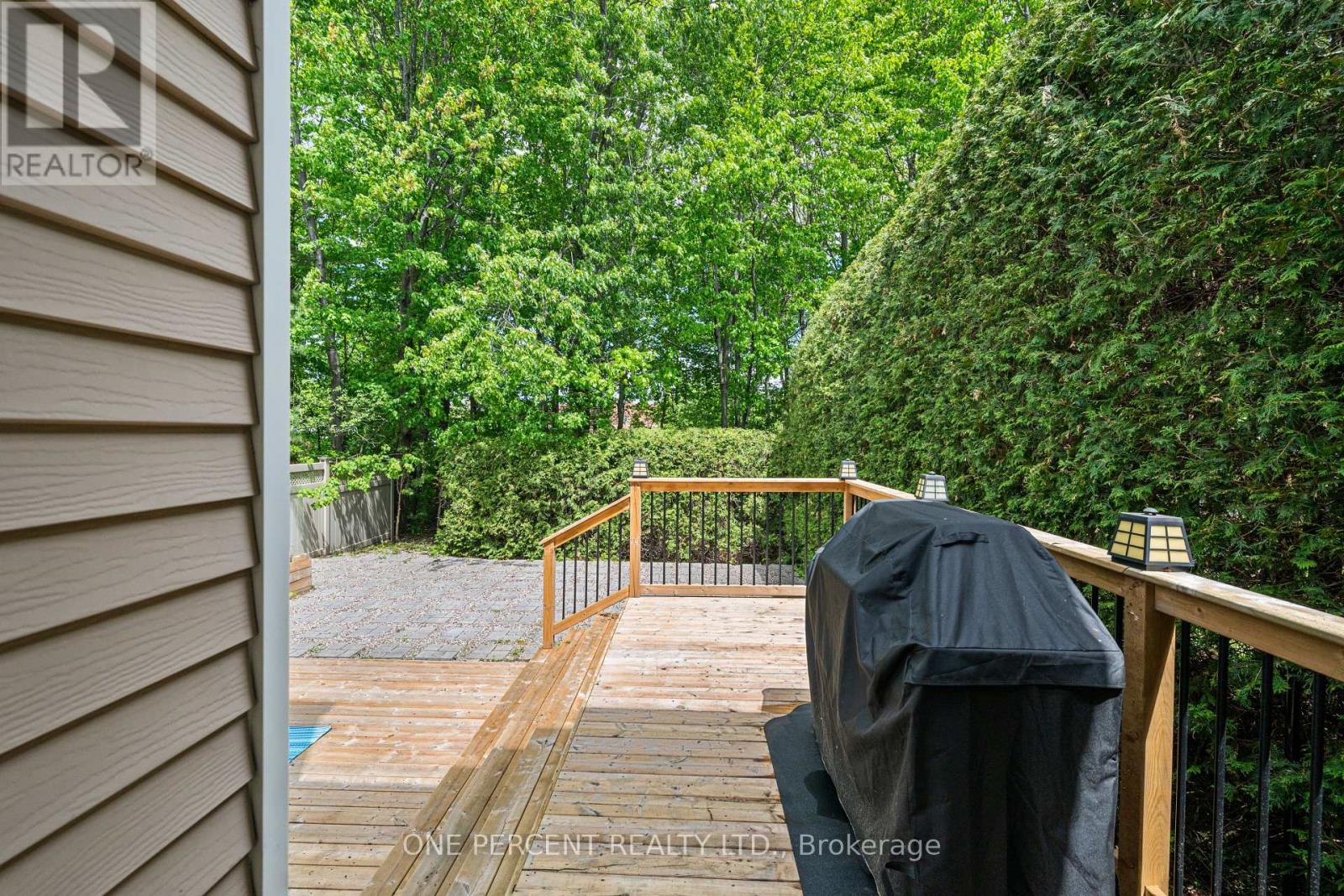 6083 Des Treflieres Garden, Ottawa, Ontario  K1C 5V2 - Photo 34 - X12177991