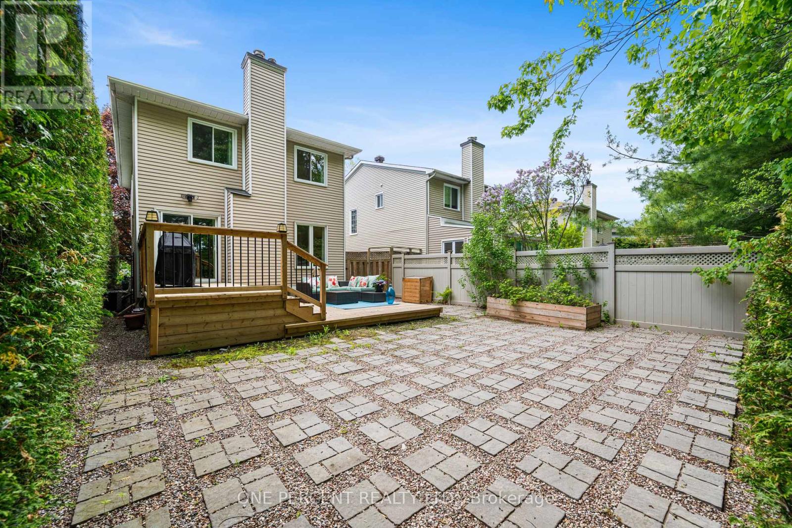 6083 Des Treflieres Garden, Ottawa, Ontario  K1C 5V2 - Photo 39 - X12177991