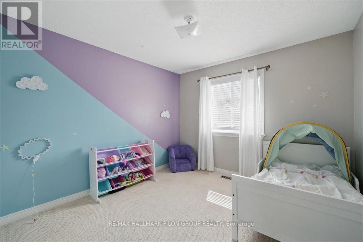 10 Maybrook Place, Ottawa, Ontario  K2G 6H6 - Photo 23 - X12178025